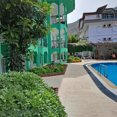 Aparthotel Miramonte *